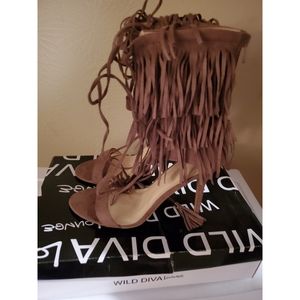 Wild Diva Style Taupe Heels size 10